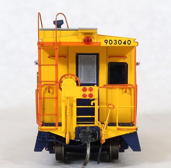 Tangent Scale Models 60019 HO Scale ICC B&O I-18 Caboose Chessie System (1982+ Era) B&O