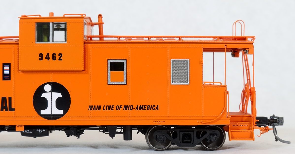Tangent Scale Models 60210 IC Centralia Steel Wide Vision Caboose Illi