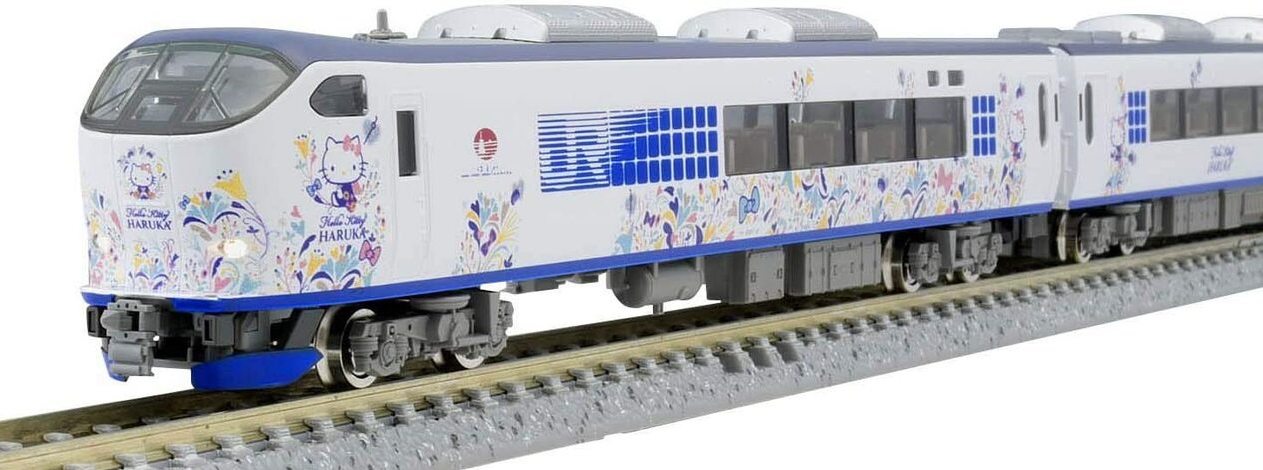 TOMY 98692 N Scale Japanese Railways 281 Limited Express Haruka Kanzashi Hello Kitty Train Set