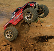 Traxxas 49077-3 1/10 T-MAXX 3.3 Nitro 4x4 Monster Truck Red