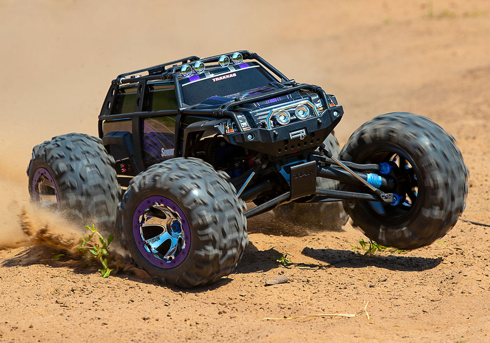 Traxxas 56076-4 Summit 1/10 Scale RTR 4WD Extreme Terrain Monster Truck Purple