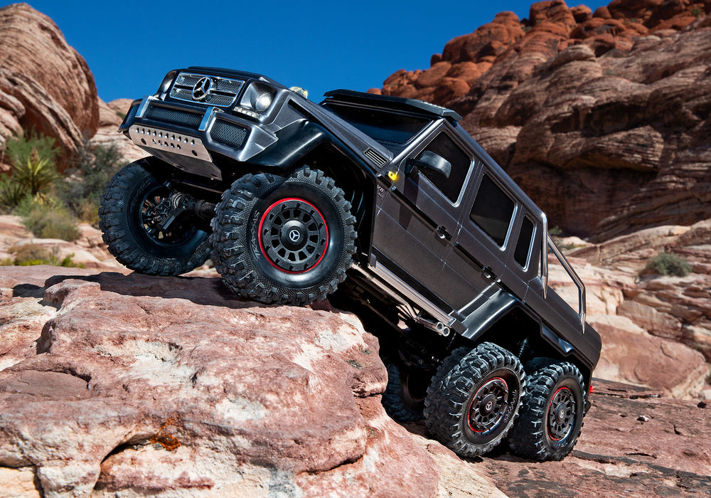 Traxxas 88096-4 TRX-6 RTR Black Mercedes Benz G 63 AMG 6x6 Trail Crawler