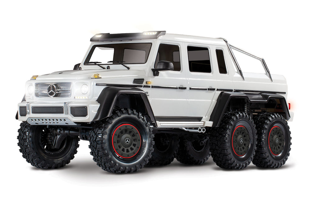 Traxxas 88096-4 TRX-6 RTR White Mercedes Benz G 63 AMG 6x6 Trail Crawler "Special Edition"