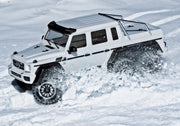 Traxxas 88096-4 TRX-6 RTR White Mercedes Benz G 63 AMG 6x6 Trail Crawler "Special Edition"