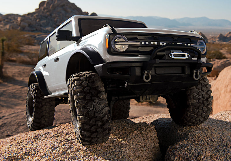 Traxxas 92076-4 1/10 TRX-4 Scale and Trail Crawler with 2021 Bronco Body - Iconic Silver