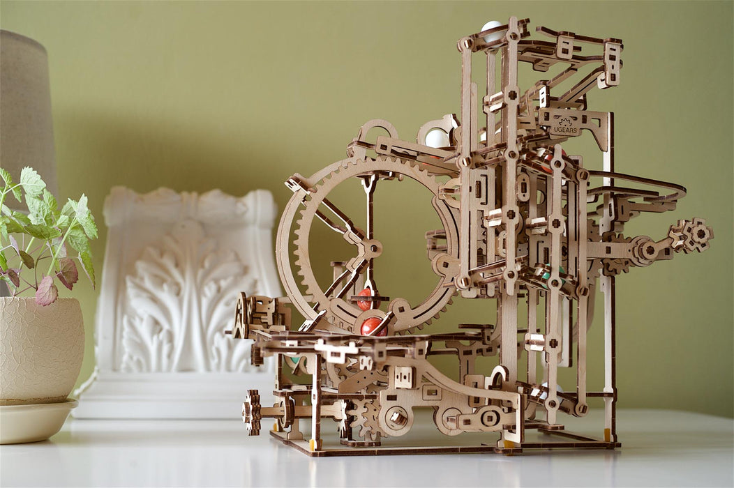 UGears UTG0087 Marble Run Stepped Hoist
