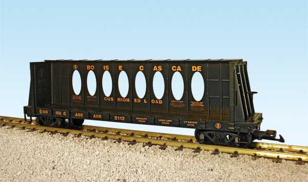 USA Trains R17407 G Gauge Centerbeam Flatcar Boise Cascade #2112
