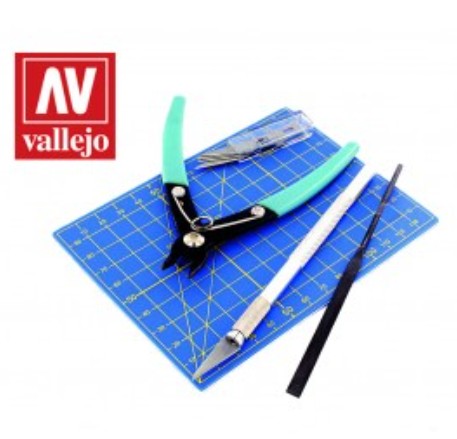 Vallejo 11001 Plastic Modeling Tool Ser with #1 Knife #11 Blades Sprue Cutter and Mat