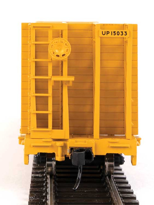 Walthers 910-5916 HO GSC Bulkhead Flatcar Union Pacific UP 15033