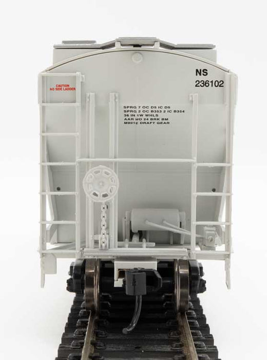 Walthers 910-7587 HO 39' Trinity 3281 2 Bay Covered Hopper NS 236102