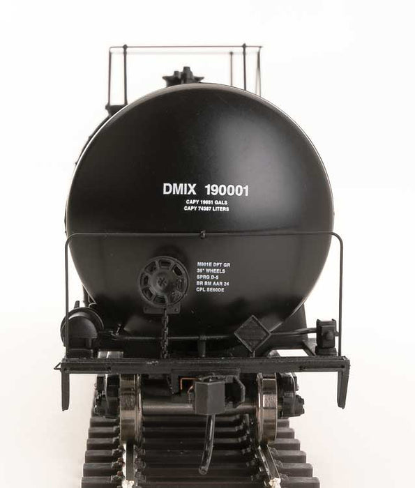 Walthers 920-100153 HO Scale 16,000 Gallon Funnel Flow Tank Car Minnesota Corn DMIX 190001