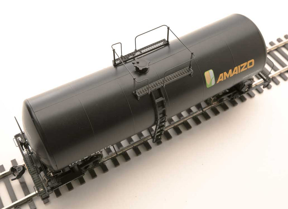 Walthers 920-100157 HO Scale 16,000 Gallon Funnel Flow Tank Car Amaizo UTLX 66810