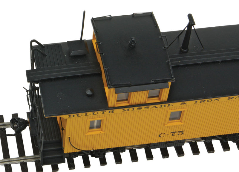 Walthers 920-103451 HO Scale DM&IR Class G2 Wood Caboose DM&IR C-75 - NOS
