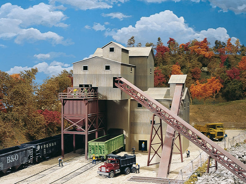 Walthers 933-3062 HO Scale Glacier Gravel Co Kit