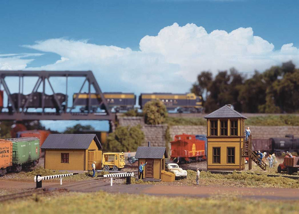 Walthers Cornerstone 933-3852 N Scale Trackside Structures Kit