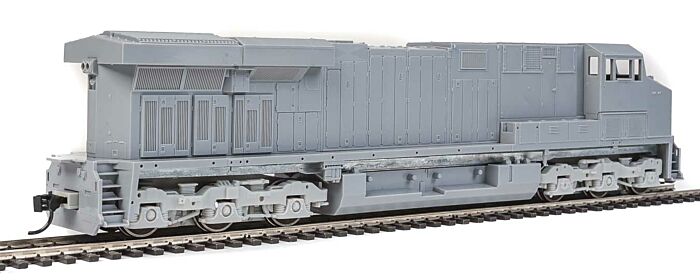 Walthers Mainline 910-10150 HO Scale GE ES44AC GEVO Diesel Locomotive Undecorated