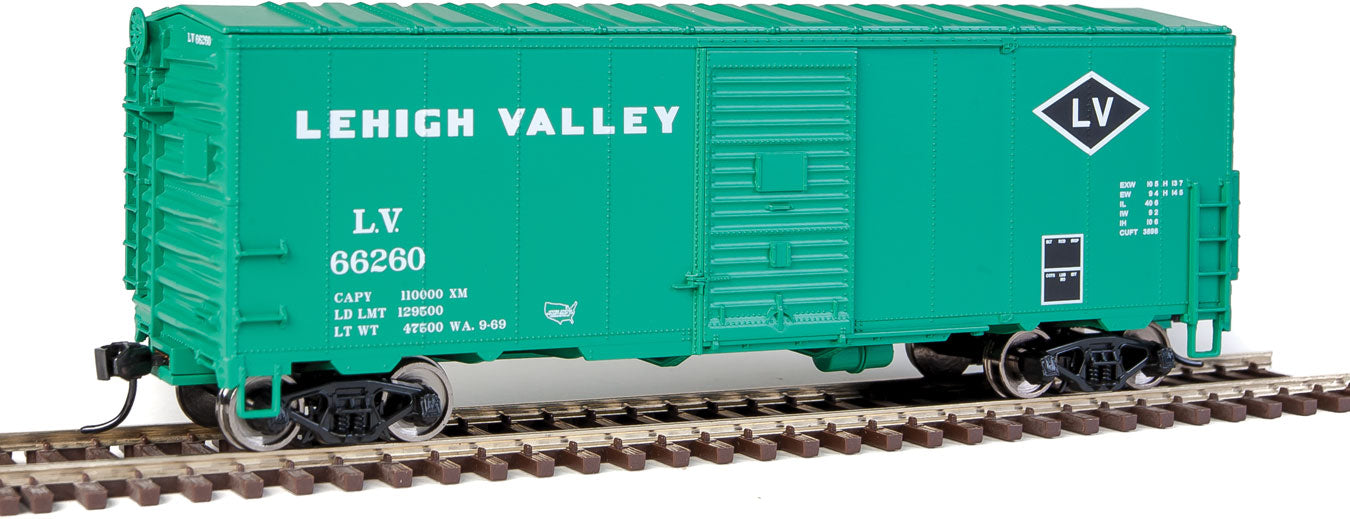 Walthers Mainline 910-1168 HO Scale 40' Modernized AAR 1948 Boxcar Lehigh Valley LV 66260