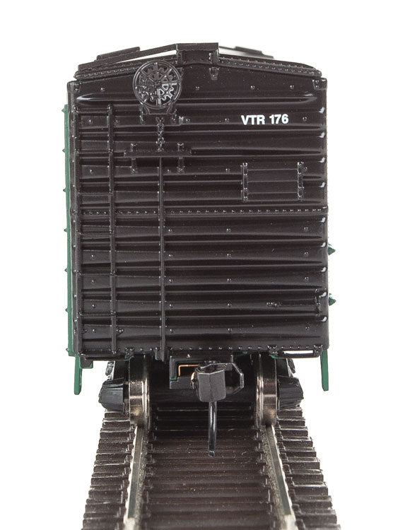 Walthers Mainline 910-1436 HOScale PS-1 40' Boxcar Vermont Railway VTR 176