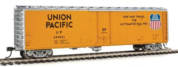 Walthers Mainline 910-2825 HO Scale 50' PC&F Insulated RBL Boxcar Union Pacific UP 499002