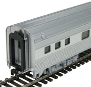 Walthers Mainline 910-30202 HO Scale 85' Budd Small Window Coach Santa Fe ATSF