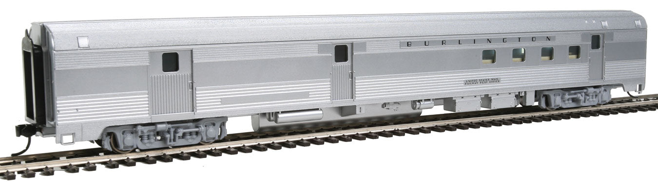 Walthers Mainline 910-30303 HO Scale 85' Budd RPO Car Burlington CB&Q