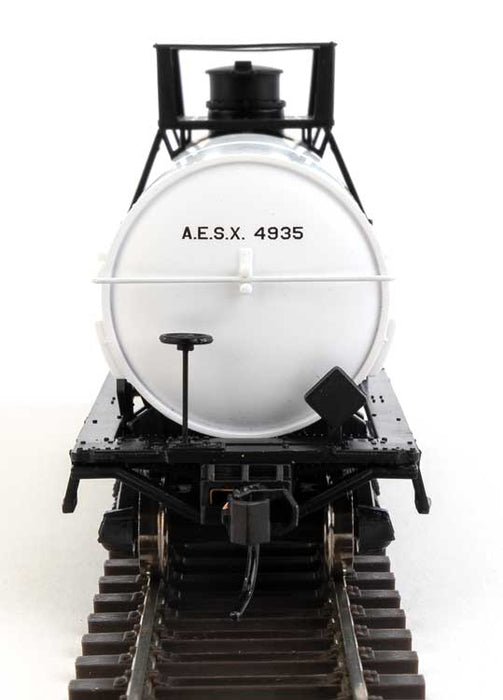 Walthers Mainline 910-48016 HO Scale 36' Chemical Tank Car AE Staley AESX 4935