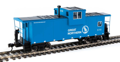 Walthers Mainline 910-8716 HO Scale Extended Wide Vision Caboose Great Northern GN X-153