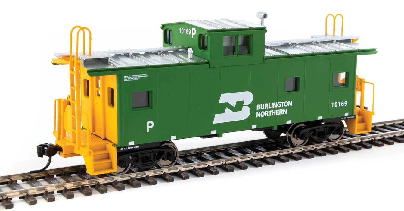 Walthers Mainline 910-8763 HO Scale Wide Vision Caboose BN 10169