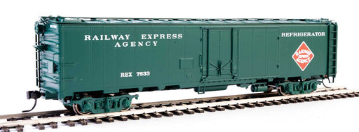 Walthers Proto 920-17318 HO Scale 50' Express Reefer Railway Express "Early" REX 7833