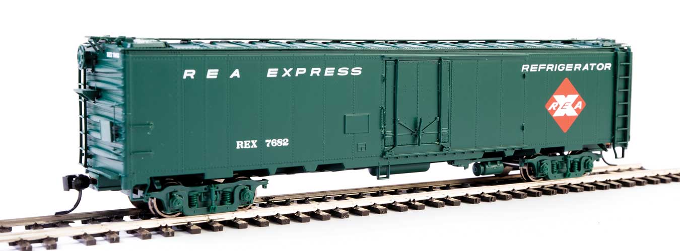 Walthers Proto 920-17320 HO Scale 50' Express Reefer Railway Express REX 7682