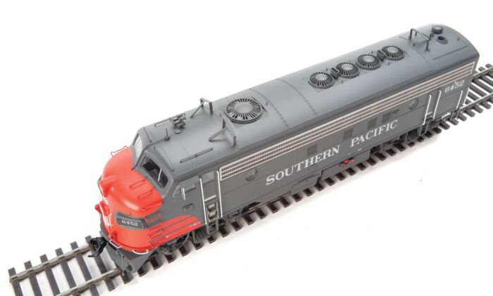 Walthers Proto 920-42529 HO Scale EMD FP7/F7B Diesel Southern Pacific SP 6452 8303 DCC Sound