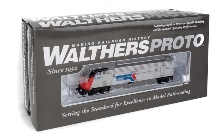 Walthers Proto 920-49513 HO Scale EMD FP7/F7B Diesel Amtrak Phase I AMTK 121/164