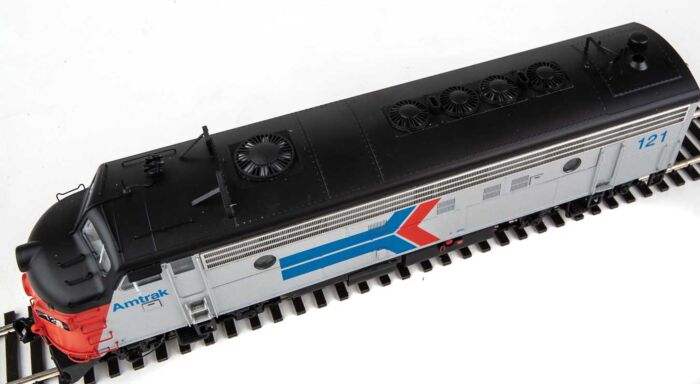 Walthers Proto 920-49513 HO Scale EMD FP7/F7B Diesel Amtrak Phase I AMTK 121/164