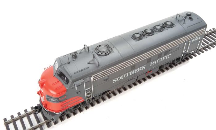 Walthers Proto 920-49529 HO Scale EMD FP7/F7B Diesel Southern Pacific SP 6454 8297