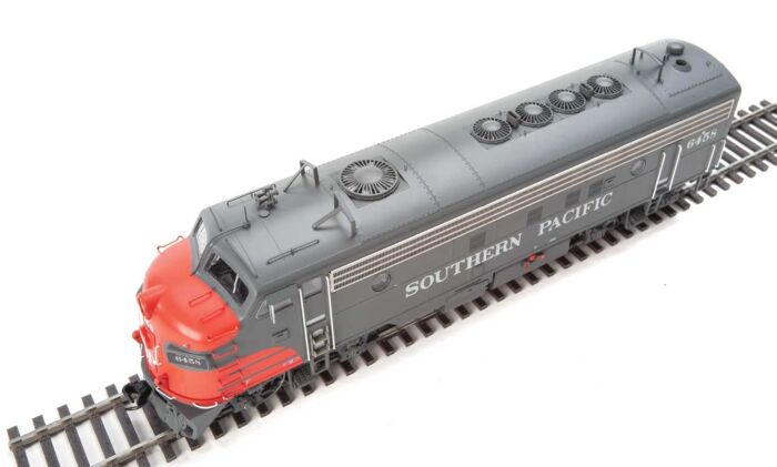 Walthers Proto 920-49530 HO Scale EMD FP7 Diesel Southern Pacific SP 6458