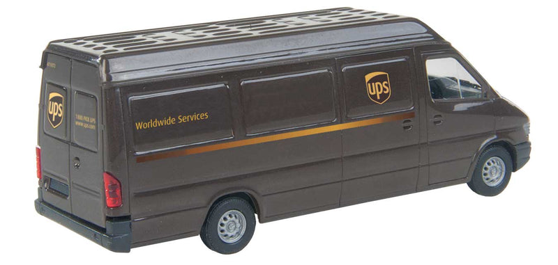 Walthers SceneMaster 949-12200 HO Scale (1:87) UPS Delivery Van Modern Shield Logo