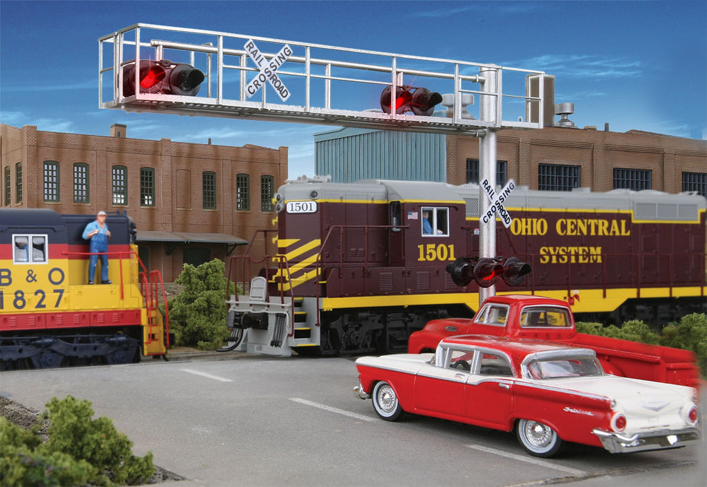 Walthers SceneMaster 949-4330 HO Scale Cantilever Grade Crossing Signal for Two Lane Road