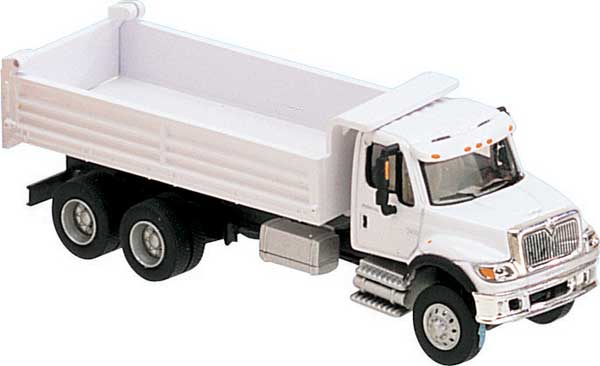 Walthers SceneMaster 949-11660 HO Scale International 7600 3 Axle Heavy Dump Truck White with Decals