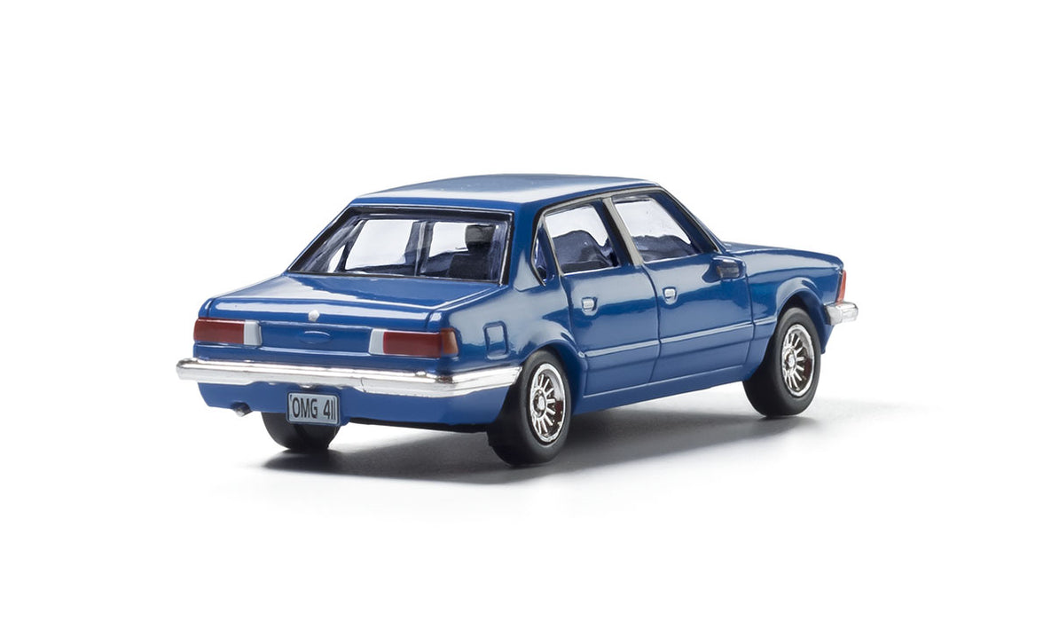 Woodland Scenics AS5363 HO Scale AutoScenes Modern Era Vehicles Blue Sedan