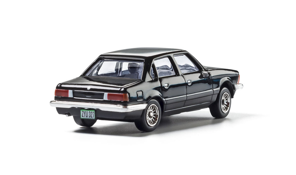 Woodland Scenics AS5367 HO Scale AutoScenes Modern Era Vehicles Black Sedan