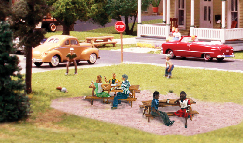 Woodland Scenics A2214 N Scale Figures - Outdoor Dining