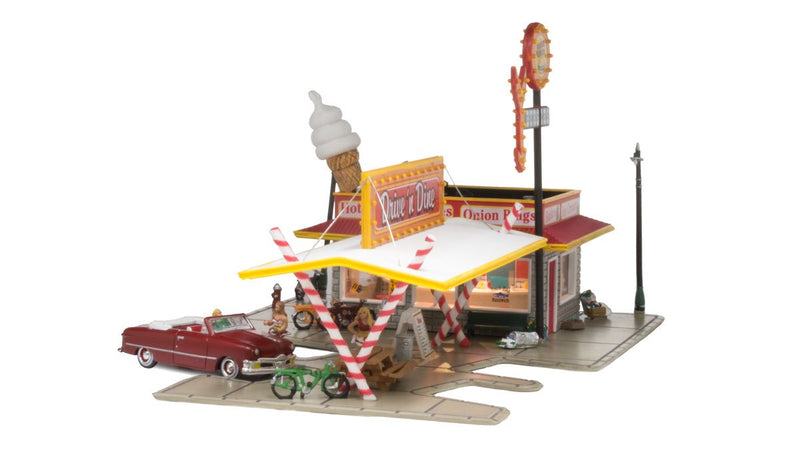 Woodland Scenics BR4929 N Scale Built Up Structure - Drive 'N Dine