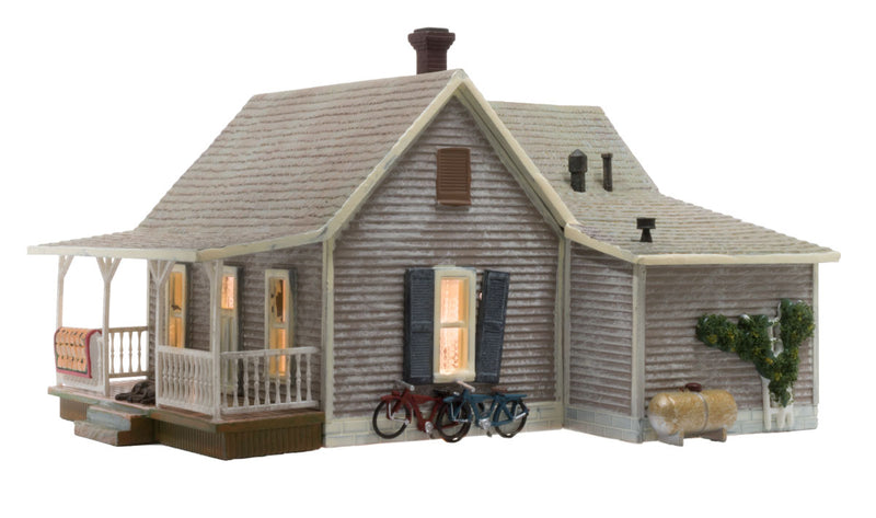 Woodland Scenics BR4933 N Scale Built Up Structure - Old Homestead - LED