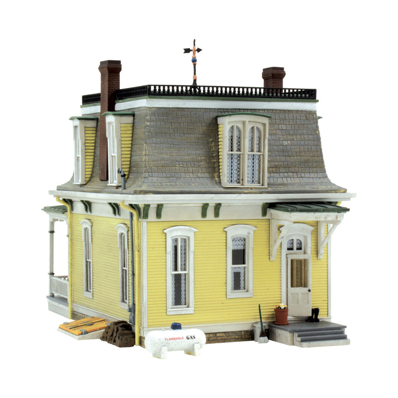 Woodland Scenics BR4939 N Scale Built Up Structure - Home Sweet Home