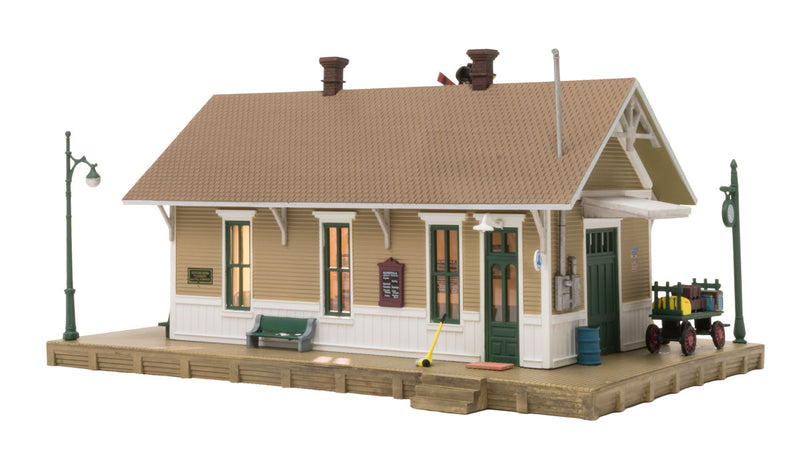 Woodland Scenics BR5023 HO Scale Built Up Structure - Danbury Depot