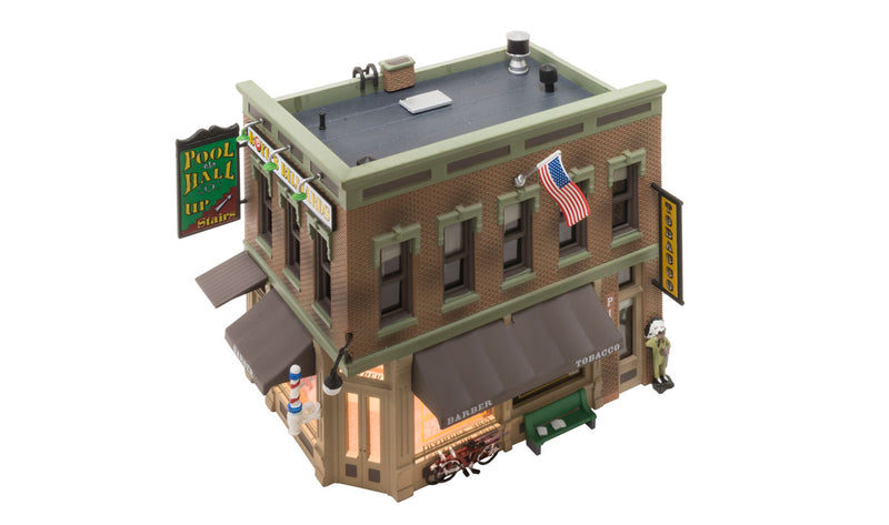 Woodland Scenics BR5024 HO Scale Built Up Structure - Corner Emporium
