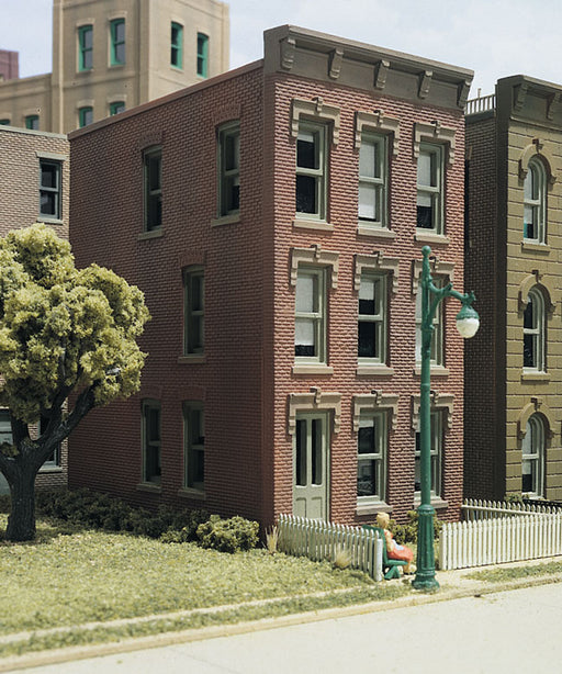 Woodland Scenics DPM 10900 HO Scale Townhouse #1 [Building Structure Kit]