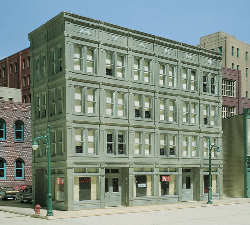 Woodland Scenics DPM 11900 HO Scale M.T. Arms Hotel [Building Structure Kit]