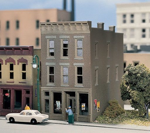 Woodland Scenics DPM 50100 N Scale Bruce's Bakery [Building Structure Kit]