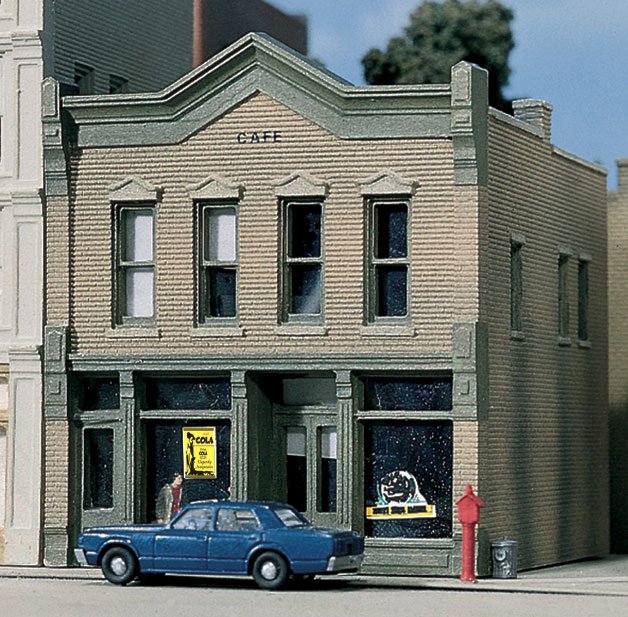 Woodland Scenics DPM 51200 N Scale Roadkill Cafe [Building Structure Kit]